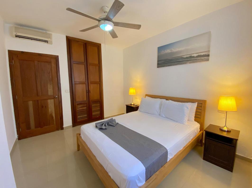 Blue Ocean Beachfront Villas & Apartments - Wifi, Pool, Bbq, Playa Los Corales Пунта-Кана Екстер'єр фото